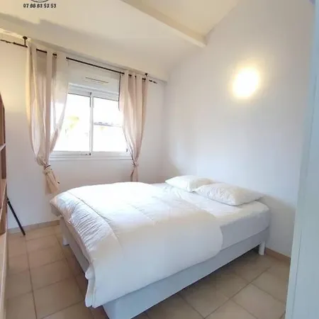 Maison Bain Suedois בית נופש