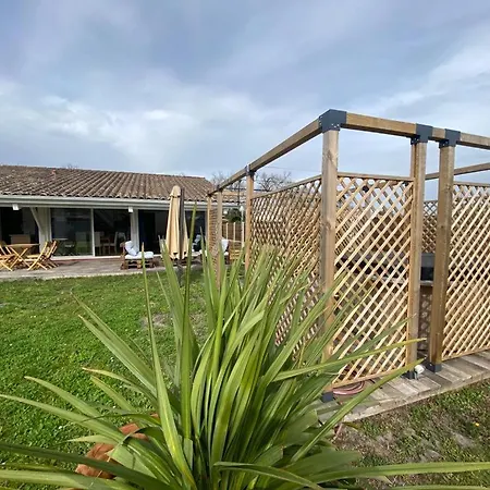 Maison Bain Suedois Feriehus Le Porge